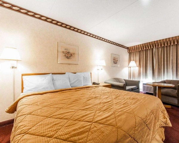 Rodeway Inn Sweetwater image 14