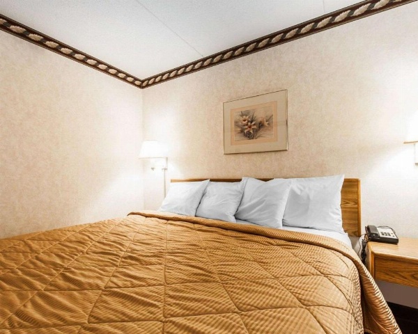 Rodeway Inn Sweetwater image 15