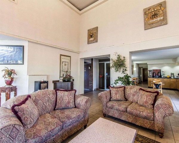 Rodeway Inn Sweetwater image 7